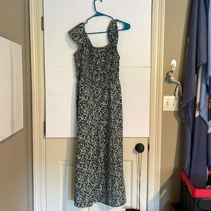 Fortune and ivy women’s size Medium jumper